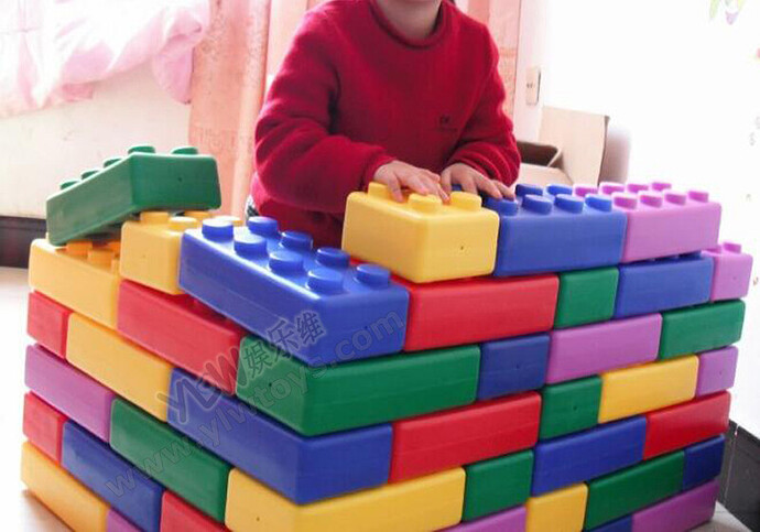 Kindergarten-playground-toys-plastic-building-blocks-toys-Happy-big-blocks-Children-big-plastic-brick-kid-household